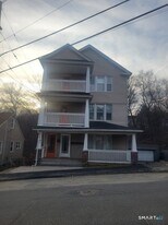 117 Tudor St in Waterbury, CT - Building Photo