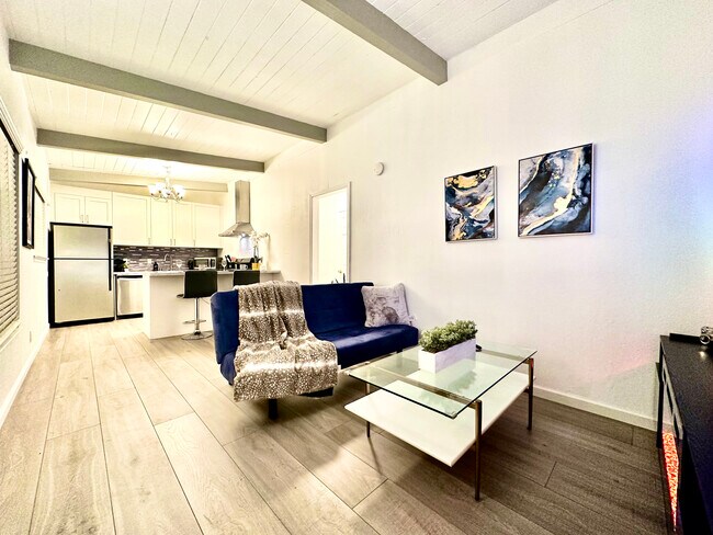 property at 747 Illinois Ave