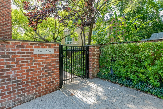 36 Moore St in Princeton, NJ - Building Photo - Building Photo