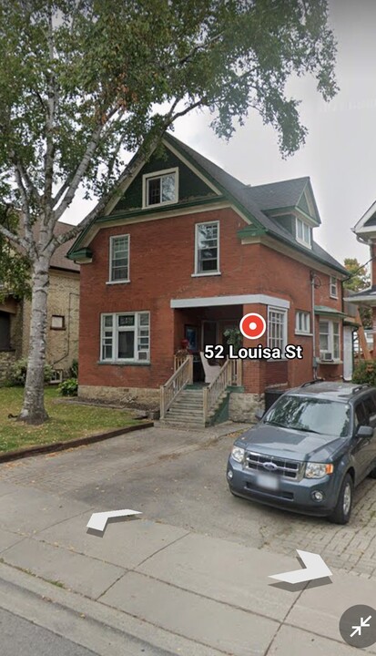 52 Louisa St in Kitchener, ON - Building Photo