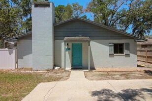 1537 King Ave in Lakeland, FL - Building Photo
