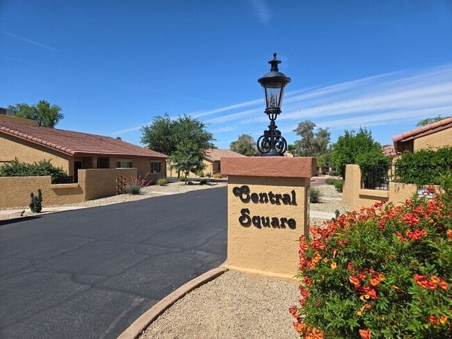 8422 N Central Ave in Phoenix, AZ - Building Photo - Building Photo