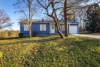 6600 Woodcock Cir in Knoxville, TN - Building Photo - Building Photo