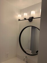 1850 Charles Ct in Charlottesville, VA - Building Photo - Building Photo