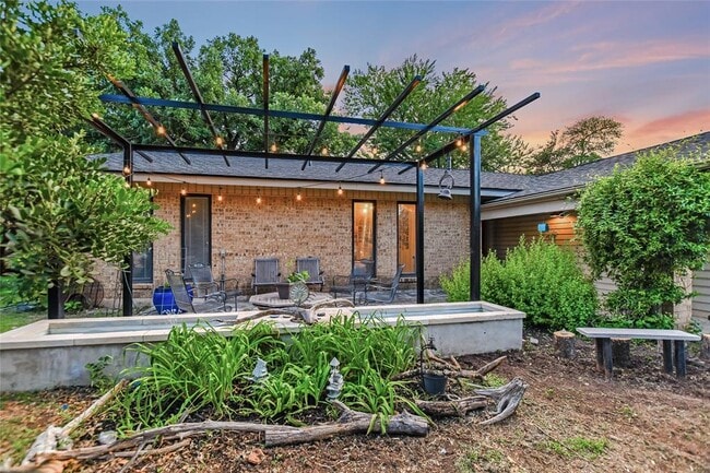 property at 3209 Foster Ln