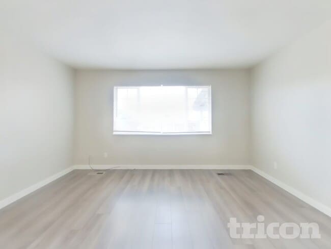 910 Donner Pass Rd, Unit #23 in Vallejo, CA - Building Photo - Building Photo