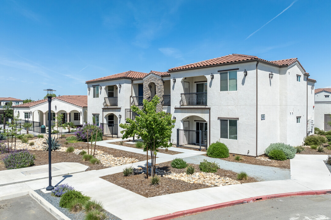 The Californian in Fresno, CA - Building Photo