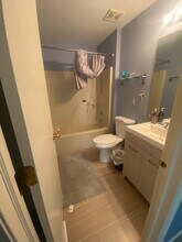 1915 Chestnut Grove Dr in Plainfield, IL - Building Photo - Building Photo