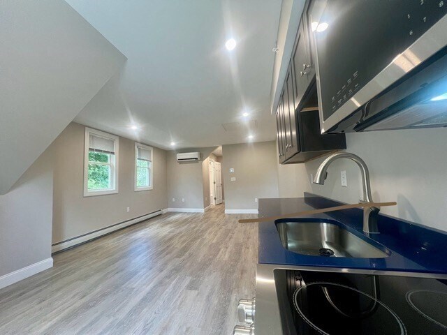 58-60 Mineral St in Reading, MA - Building Photo