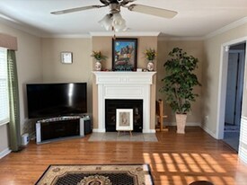 5327 Azinger Ln in Corryton, TN - Building Photo