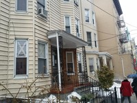 333 47th St in Union City, NJ - Foto de edificio - Building Photo