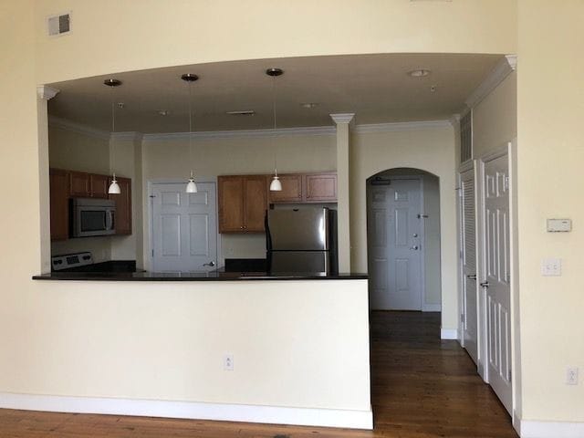 525 E Grace St-Unit -303 in Richmond, VA - Foto de edificio - Building Photo