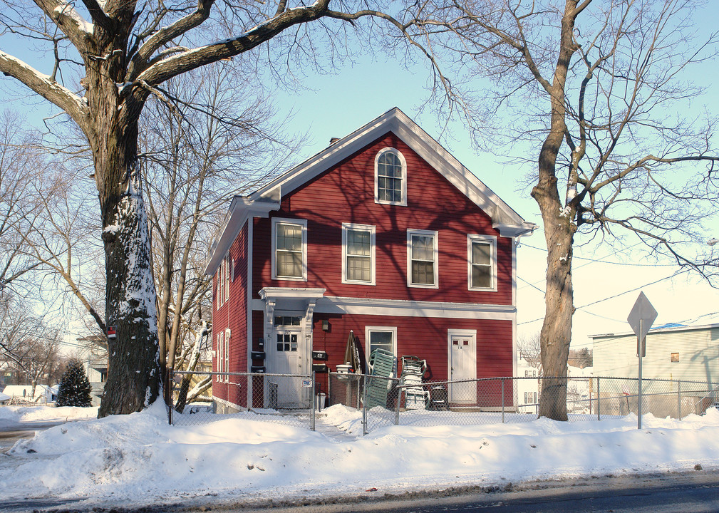 345 Zion St in Hartford, CT - Foto de edificio