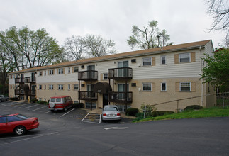 St. Williams Apartments in Cincinnati, OH - Building Photo - Building Photo