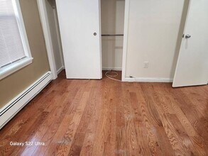 241-05 Mayda Rd in Queens, NY - Building Photo - Building Photo