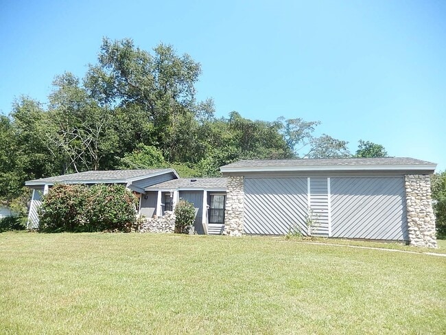2338 Eastgate Way