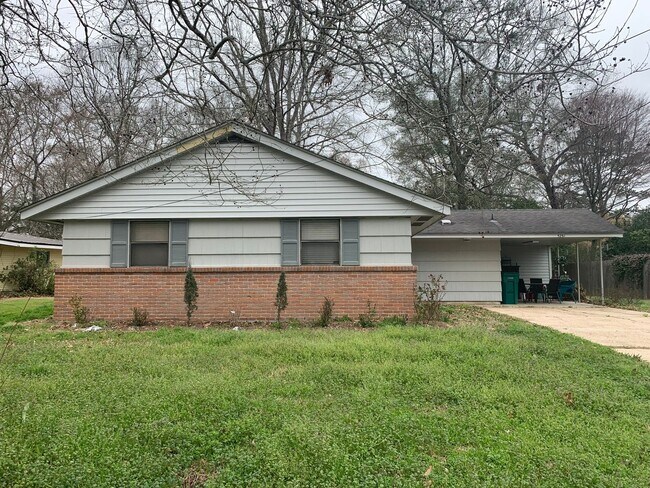 5261 Cr-277 in St. Francisville, LA - Building Photo - Building Photo