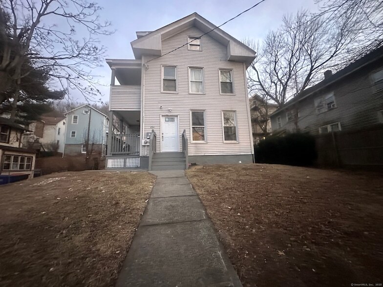 254 S Colony St in Meriden, CT - Building Photo