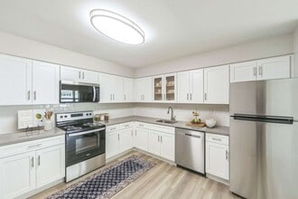 Northway Eleven, An Eagle Rock Community in Ballston Lake, NY - Building Photo - Interior Photo