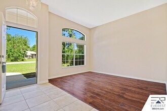 32 Pierce Ln in Palm Coast, FL - Building Photo - Building Photo