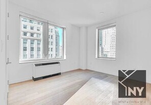20 Wall St, Unit 2902 in New York, NY - Building Photo