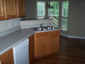1821 Silver Cloud Ln in Knoxville, TN - Building Photo - Building Photo