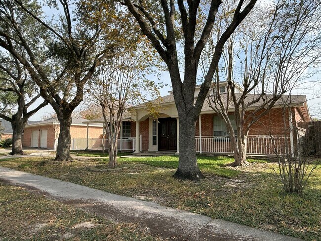 11346 Old Telegraph Rd in Houston, TX - Building Photo - Building Photo