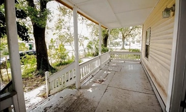 5335 Buick Ave in Jacksonville, FL - Building Photo - Building Photo