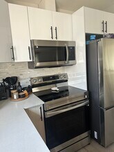9 Echo Bay in Winnipeg, MB - Building Photo - Building Photo