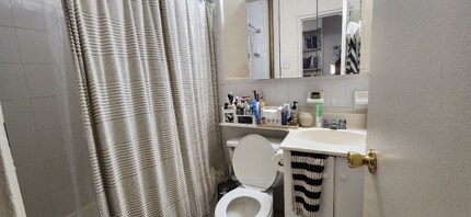 203 W 85th St in New York, NY - Building Photo - Building Photo