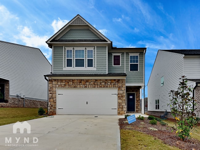property at 36 Briarwood Dr E