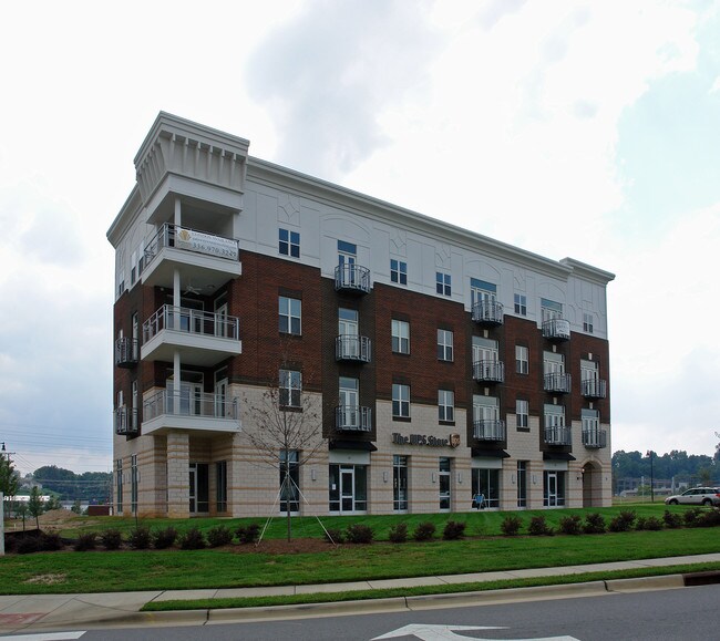 Phase II in Winston-Salem, NC - Building Photo - Primary Photo