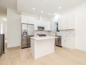 1830 S Peoria St in Chicago, IL - Building Photo - Building Photo