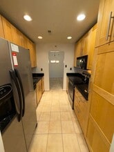 8 Russell Ave in Gaithersburg, MD - Building Photo - Building Photo