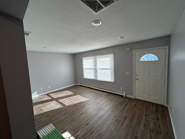 132 Jackson St in Dupont, PA - Building Photo - Building Photo