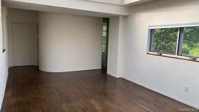 110 Mill St in Poughkeepsie, NY - Building Photo - Building Photo