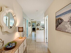 625 97th Ave N in Naples, FL - Building Photo - Building Photo