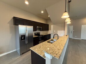 2249 Avery Village in New Braunfels, TX - Building Photo - Building Photo