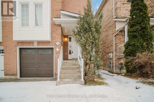 41 Wilmont Ct in Brampton, ON - Building Photo - Building Photo