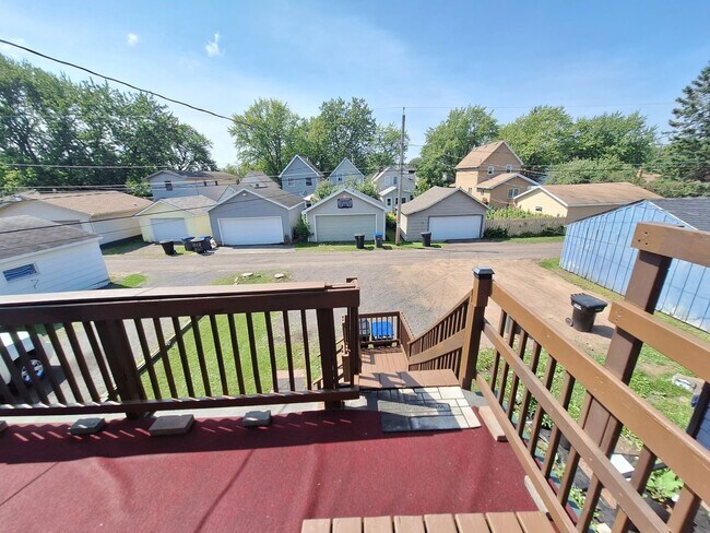 2015 Iowa Ave in Superior, WI - Building Photo - Building Photo