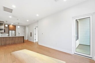 35 Orchard St in Jersey City, NJ - Building Photo - Building Photo