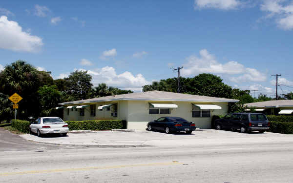 Belmont on Parker in West Palm Beach, FL - Building Photo - Building Photo