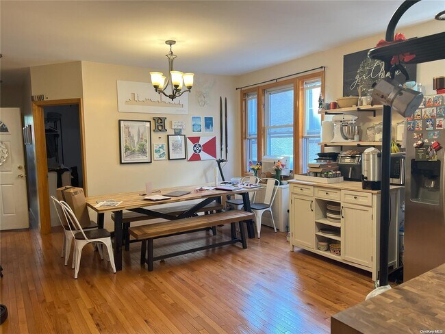 84-17 Cuthbert Rd-Unit -2 in Queens, NY - Building Photo - Building Photo