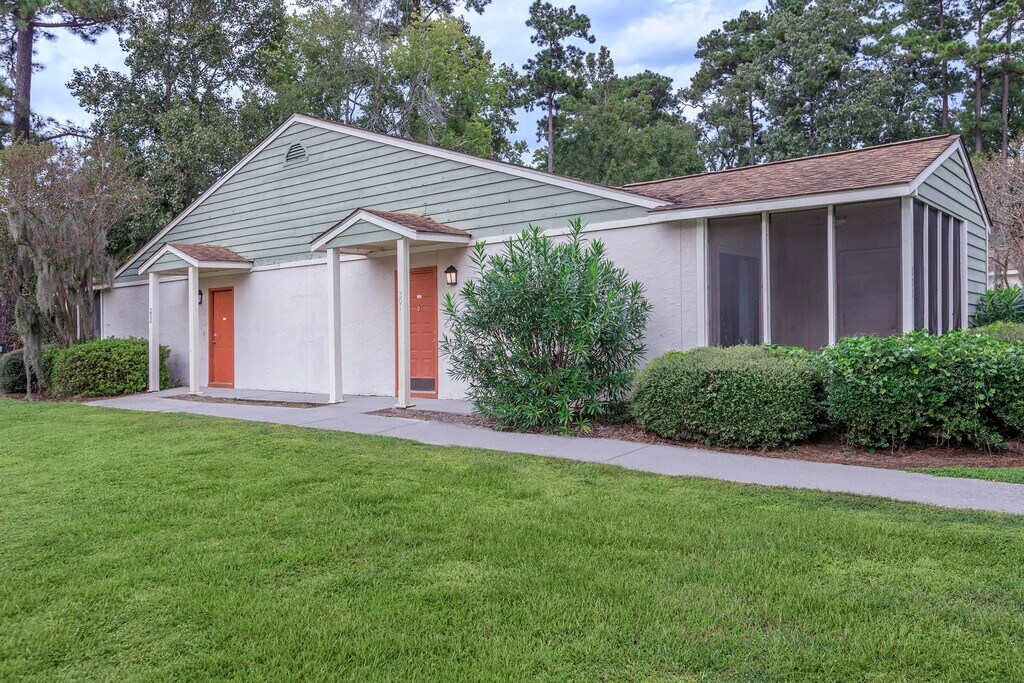 The Arbors Savannah, GA Apartments For Rent