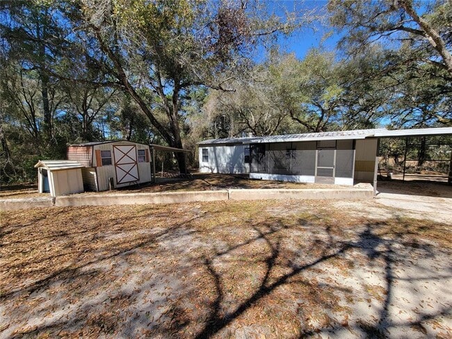 property at 16625 NE 2nd Street Rd