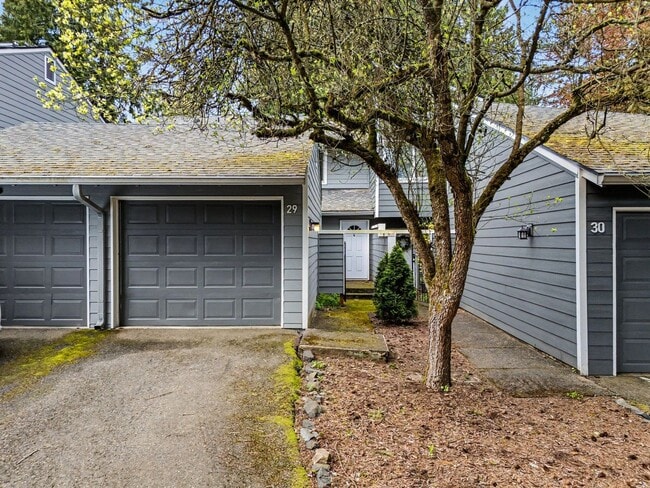 1500 Lake Park Dr SW