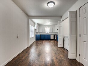 2011 N Bonita Ave in Shawnee, OK - Building Photo - Building Photo