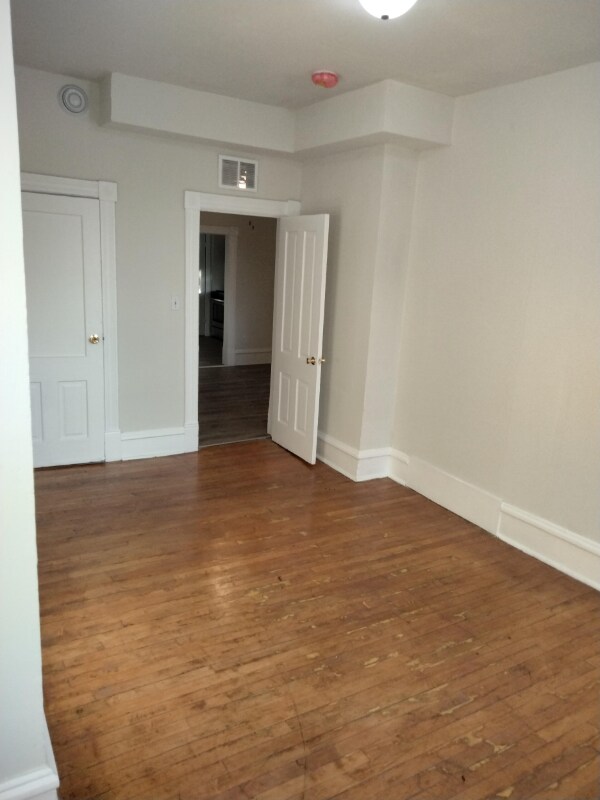 3455 Chicago Ave-Unit -3 in Minneapolis, MN - Building Photo - Building Photo