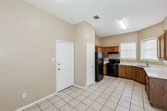 521 Redbud Dr in Forney, TX - Building Photo - Building Photo