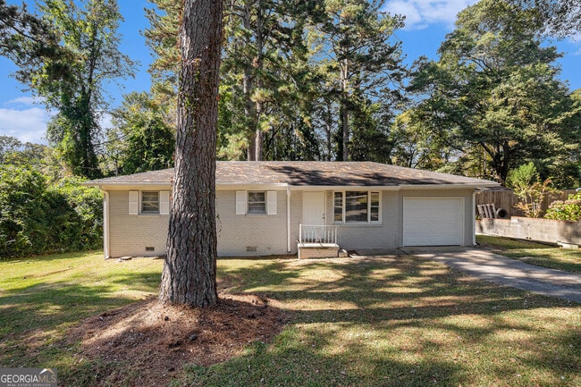 property at 3866 Cedar Dr